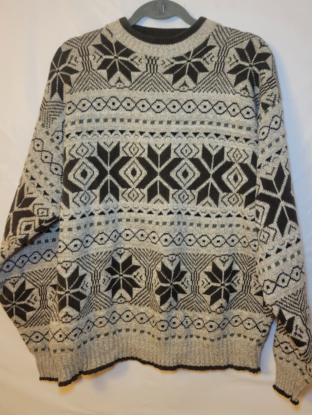 bill blass Black and Grey Nordic-Pattern Crewneck Sweater
